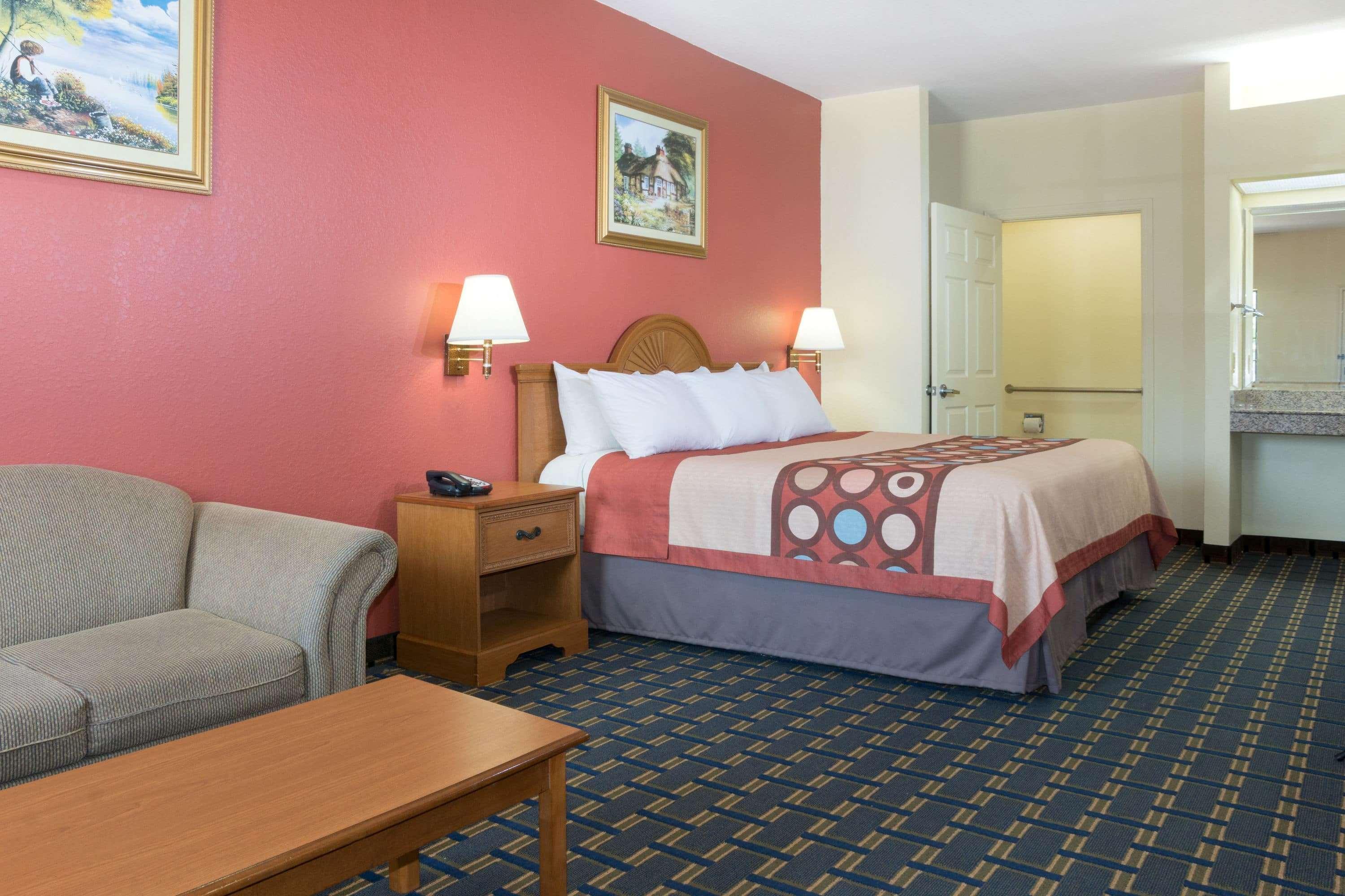 Super 8 By Wyndham Stafford Sugarland Area Hotel Exterior photo